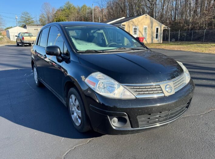 2009 Nissan Versa Sedan