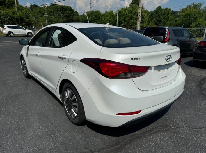 2016 Hyundai Elantra